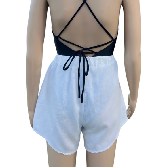 Linen Set 🤍 - Picture 3 of 3